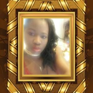 Meet your Posher, Latoya